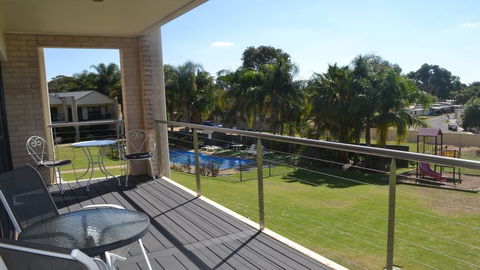 ELSINOR Townhouse 10 Mulwala - Northern Rivers Accommodation 1