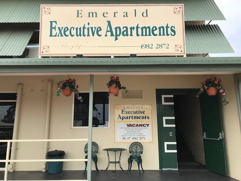 Emerald Executive Apartments - Northern Rivers Accommodation 2