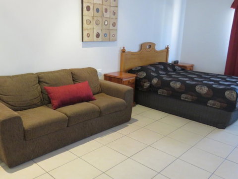 Emerald Gardens Motel & Apartments - Northern Rivers Accommodation 1