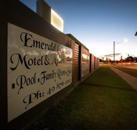 Emerald Gardens Motel  Apartments - Northern Rivers Accommodation