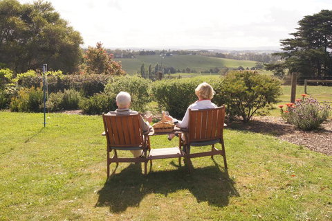 Emerald Hills Cottage - Northern Rivers Accommodation 3