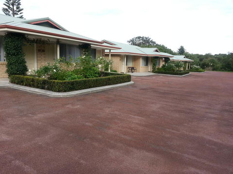 Emu Point Motel - Northern Rivers Accommodation 0