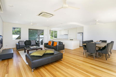 Enjoy The Views, Sunshine Beach - Northern Rivers Accommodation 1
