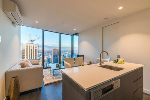 EQ Tower Luxury 2 Bedroom Skyline CBD Apartment - Northern Rivers Accommodation 0