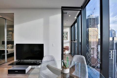 EQ TOWER Melbourne CBD APT - Northern Rivers Accommodation 0
