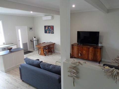 Erwins Lagoon Retreat - Northern Rivers Accommodation 0
