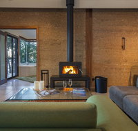 Eumarella Shores Noosa Lake Retreat - Northern Rivers Accommodation