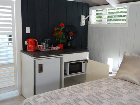 Eumundi Yacht Club B&B - Northern Rivers Accommodation 2