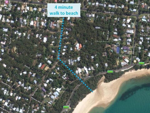 EVERGREEN BEACH HOUSE - Northern Rivers Accommodation 3