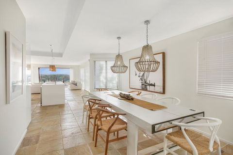 Family House With BBQ Deck, Water View And Parking - Northern Rivers Accommodation 3