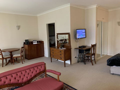 Fitzroy Inn Historic Retreat Mittagong - Northern Rivers Accommodation 3