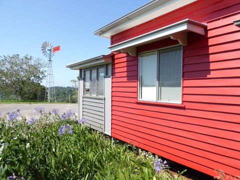 Flame Hill Vineyard - Northern Rivers Accommodation 0