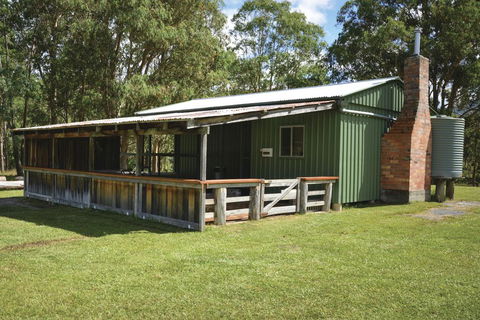 Four Bull Hut - Northern Rivers Accommodation 3