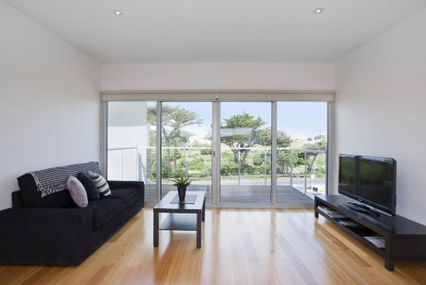 Four Kings Apartment - Deluxe 2br #3 - Northern Rivers Accommodation 1