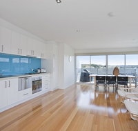 Four Kings Apartment - Deluxe 2br 3 - Northern Rivers Accommodation