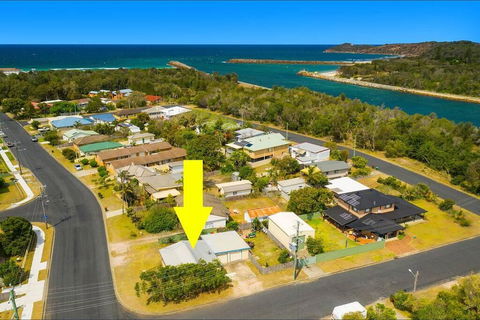 Frangipani Cottage - Northern Rivers Accommodation 1