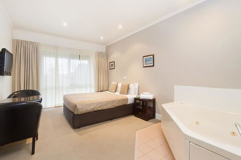 Frankston Holiday Park And Sandhurst Motel - Northern Rivers Accommodation 2