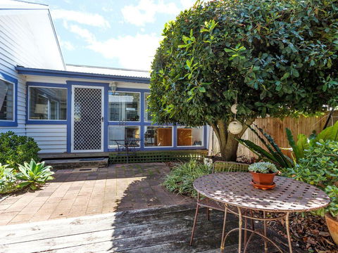 Garden Cottage - Northern Rivers Accommodation 1
