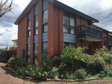 Garland Grove - Northern Rivers Accommodation 1