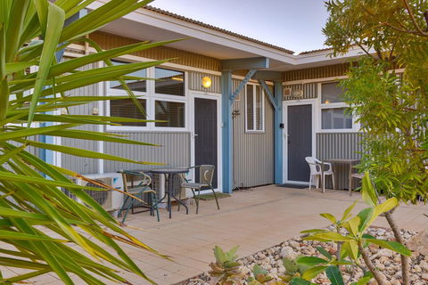 Getaway Villas Unit 38-5 - 1 Bedroom Self-Contained Accommodation - Northern Rivers Accommodation 0