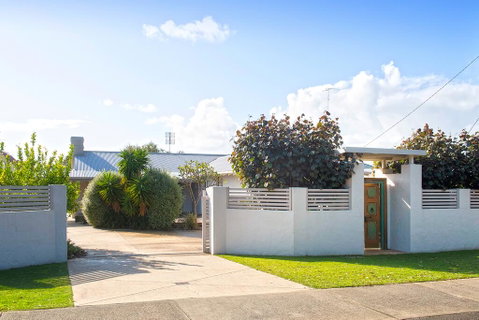 GIFFORD HOUSE - Northern Rivers Accommodation 1
