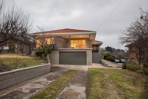 Gippsland Twelve-Spacious And Central With Off Street Parking - Northern Rivers Accommodation 2