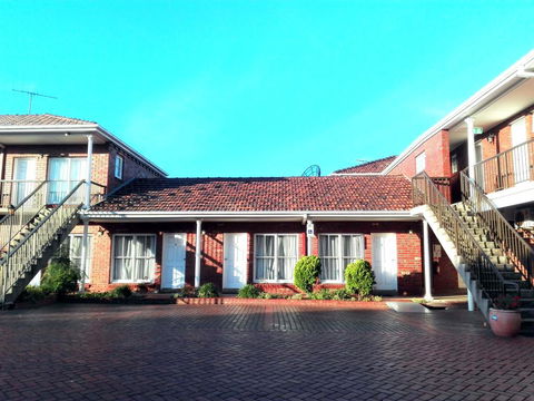 Glen Inn - Northern Rivers Accommodation 0