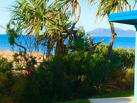 Golden Sands Beach House - Northern Rivers Accommodation 1
