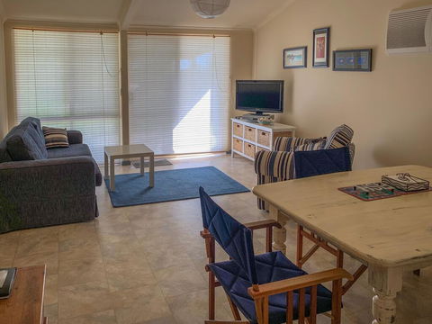 Gone Fishing - Northern Rivers Accommodation 1