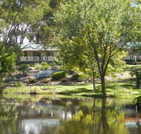 Granite Gardens Cottages  Lake Retreat - Northern Rivers Accommodation