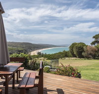 Green Waves - The Point Tura - Northern Rivers Accommodation