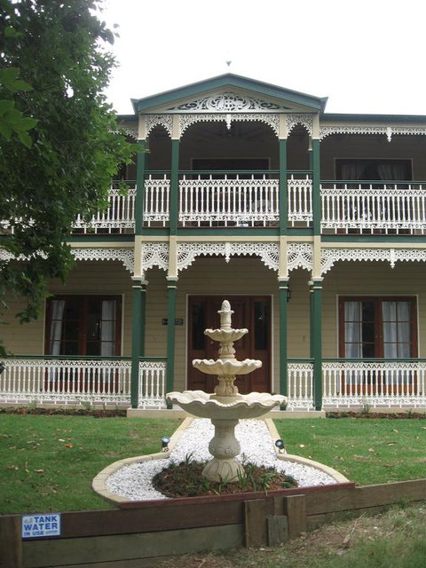 Grove Manor - Northern Rivers Accommodation 3