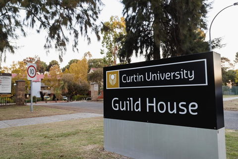 Guild House 6 Bedroom Flat - Northern Rivers Accommodation 1