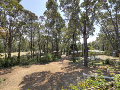 Gum Grove Chalets - Northern Rivers Accommodation 1