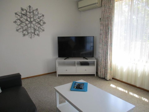 Harbour Lights Holiday Units - Northern Rivers Accommodation 0