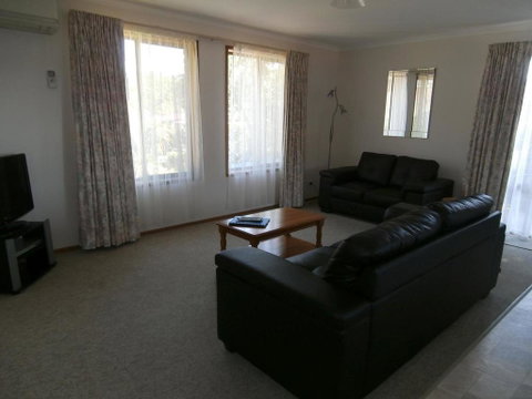 Harbour Lights Holiday Units - Northern Rivers Accommodation 2