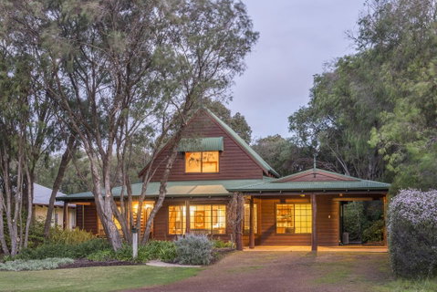 Havy's Home - Northern Rivers Accommodation 0
