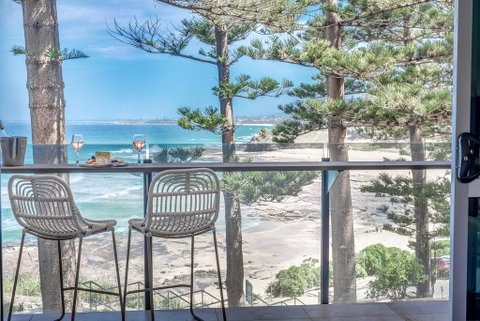 Headlands Austinmer Beach - Northern Rivers Accommodation 1
