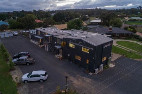 Heathcote Inn - Northern Rivers Accommodation 1