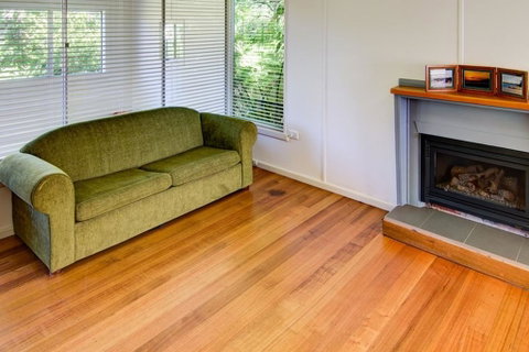 Henny's Of Merimbula - Northern Rivers Accommodation 1
