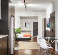 High-End Studio Near Parks Theatres and Dining - Northern Rivers Accommodation