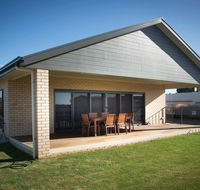 Highview on Victoria Coffin Bay - Northern Rivers Accommodation
