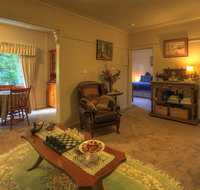 Hillview Oak BB - Northern Rivers Accommodation