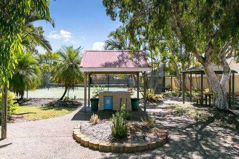 Holiday At The Marina - Hervey Bay - Northern Rivers Accommodation 2