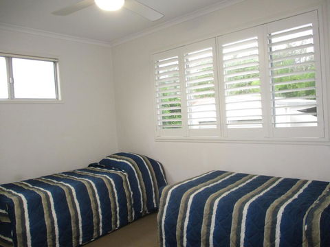 Holiday In Style - Hervey Bay - Northern Rivers Accommodation 2