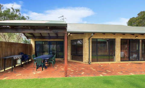 Holiday On The Terrace - Northern Rivers Accommodation 2
