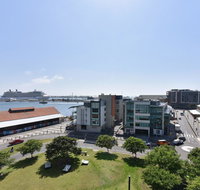 Honeysuckle Haven - harbour facing  walk to restaurants - Northern Rivers Accommodation