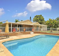 Hook Wine and Sinker Hervey Bay - Northern Rivers Accommodation