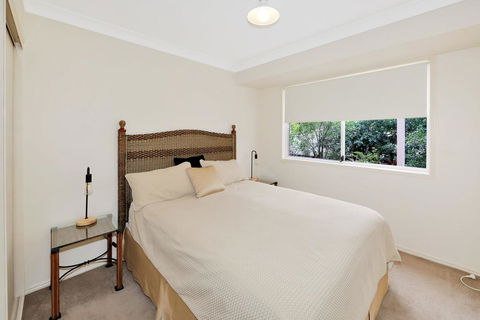 Hook Wine And Sinker Hervey Bay - Northern Rivers Accommodation 3