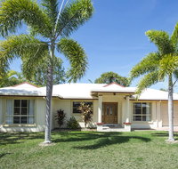 Island Dreams - Northern Rivers Accommodation